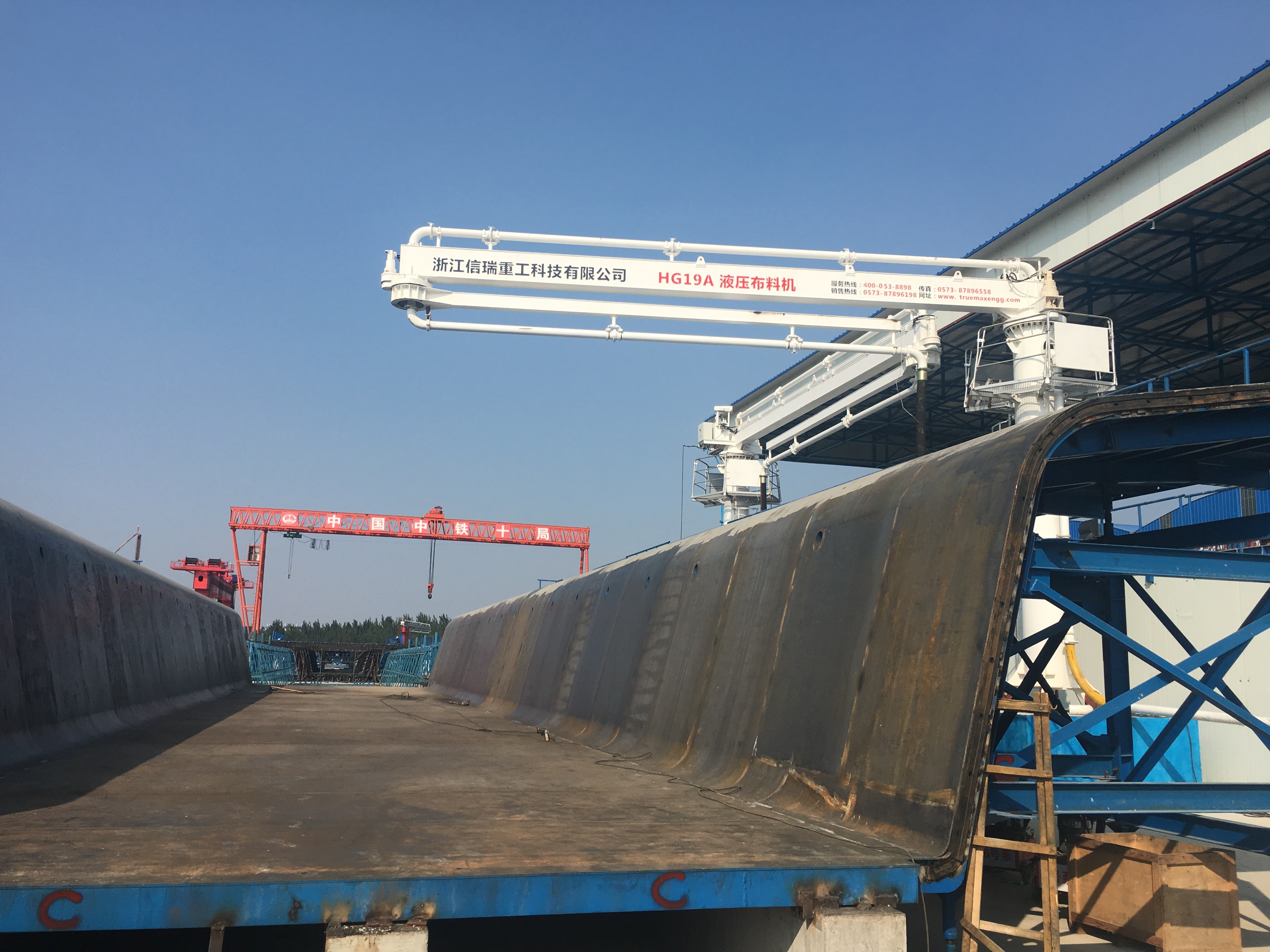 預(yù)制件布料機 預(yù)制件布料機