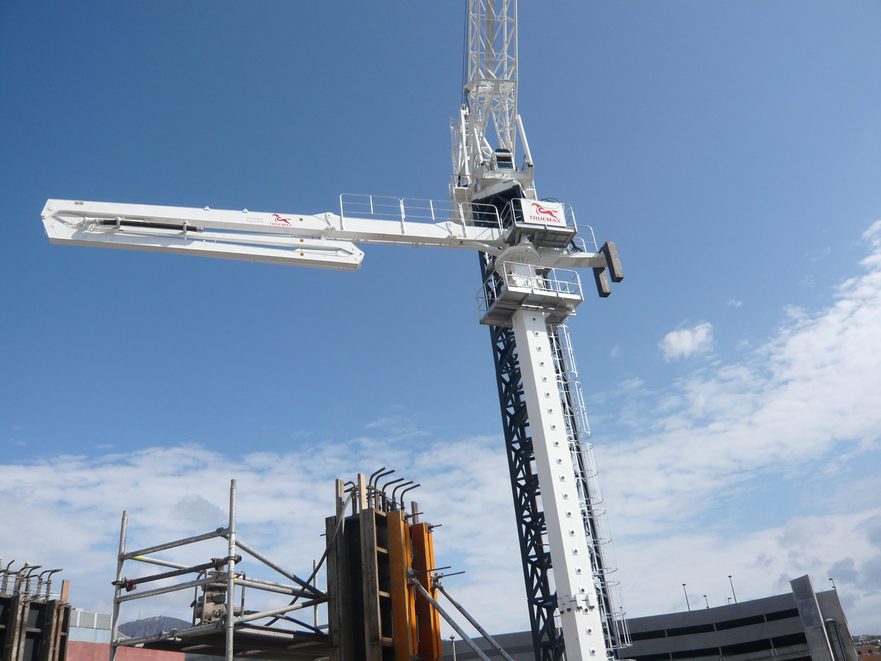 混凝土布料機(jī)安裝 混凝土布料機(jī)安裝